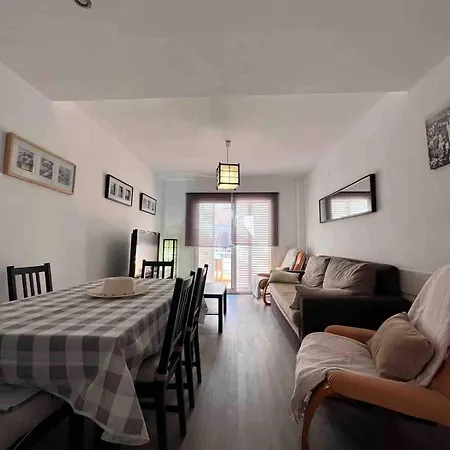 Lances Ii Beachfront Duplex Apartment *